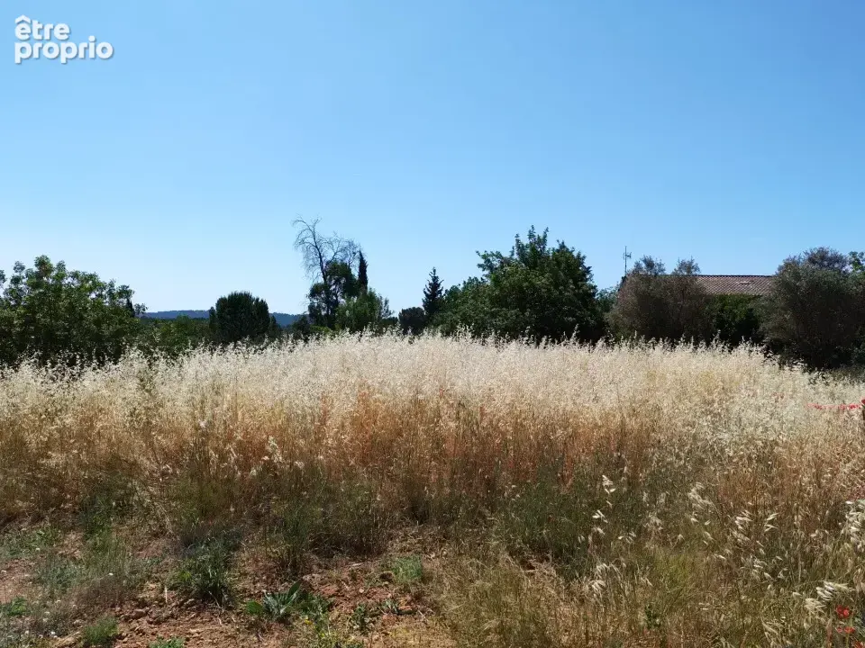 Terrain 628 m² à Lorgues  - photo 8