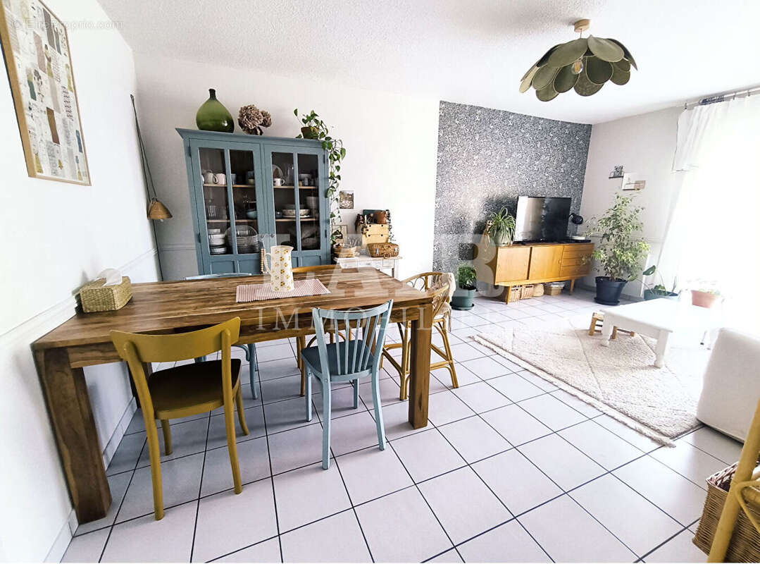 Appartement Alençon type T4 avec balcon et parking -Réf 15464 - photo 2