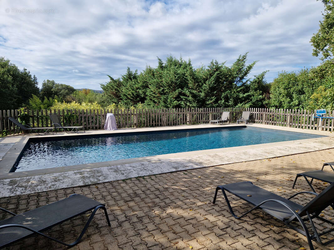 Maison à SAINT-JEAN-DU-PIN