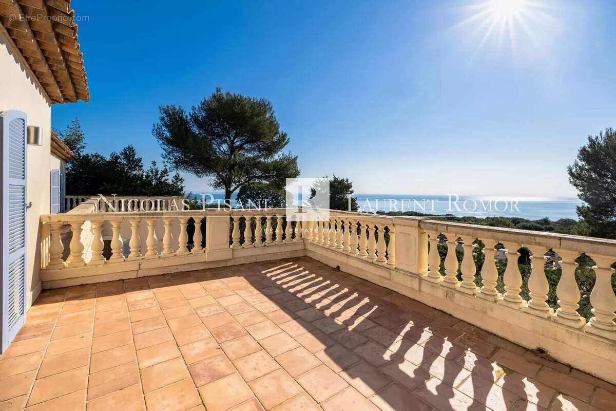 Maison à SAINT-JEAN-CAP-FERRAT