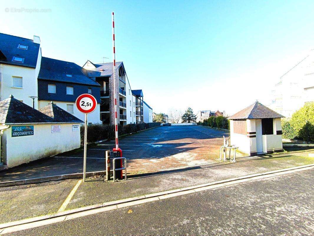 Appartement à ARZON