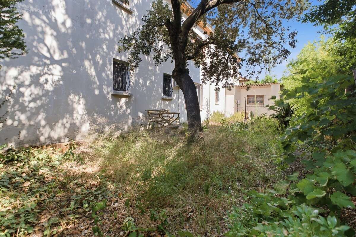 Ensemble immobilier avec jardin et garages centre Ville Exclusivité - photo 15