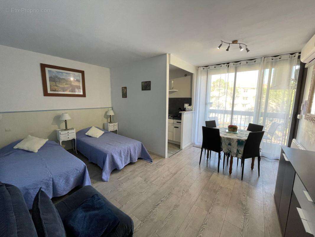 Appartement à GREOUX-LES-BAINS