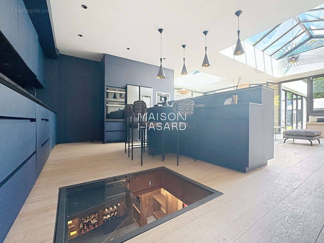 Maison 206 m² à Nantes  - photo 5