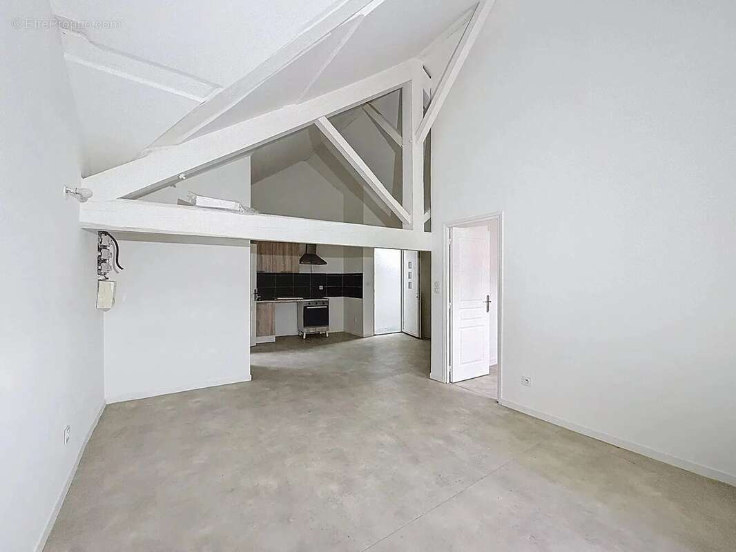 Appartement à BOURGOIN-JALLIEU