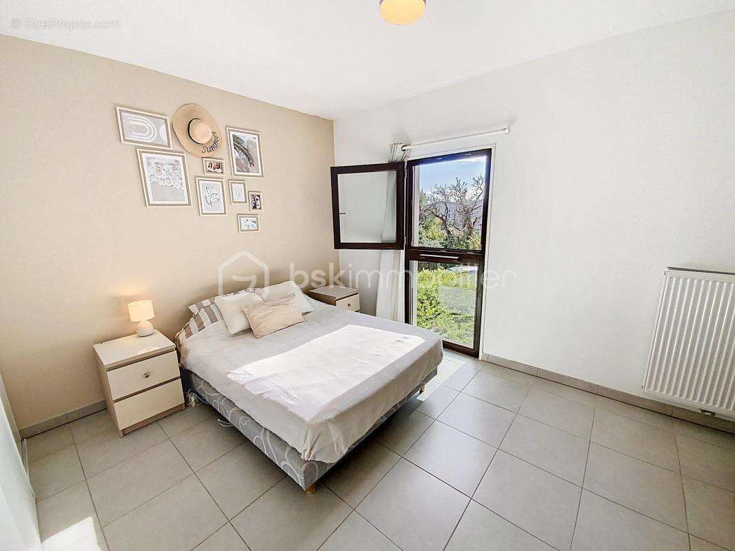 Appartement à SAINT-JEAN-DE-VEDAS