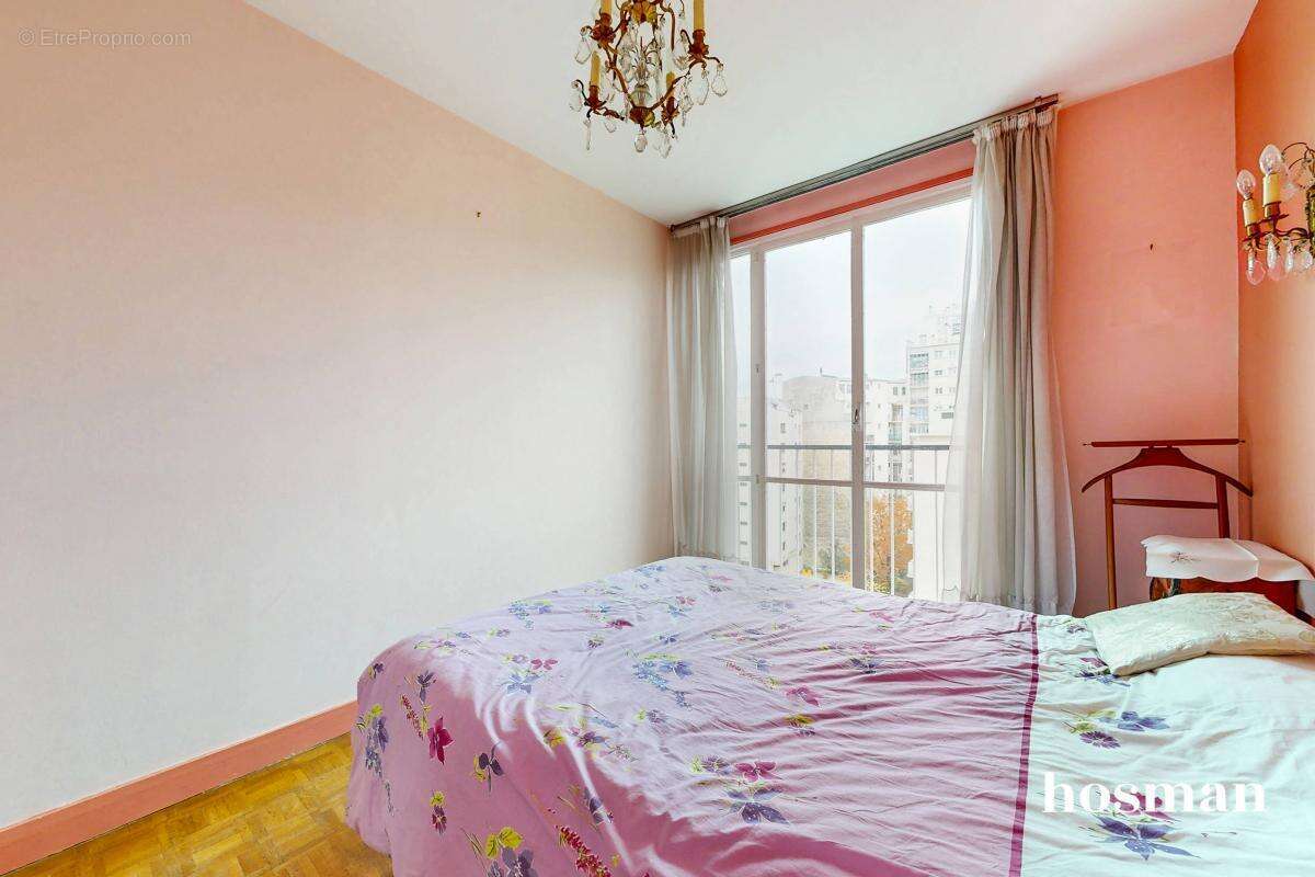 Appartement à PARIS-20E