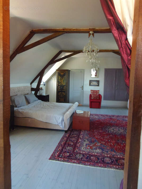 Maison à SAINT-THOMAS-DE-CONAC