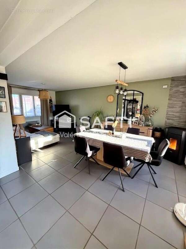 Photo 2 - Maison à VERTON
