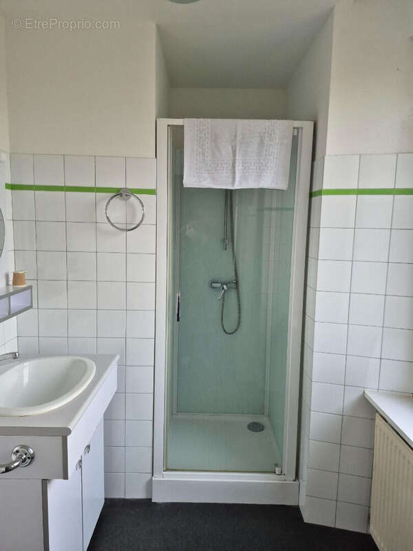 Commerce à LOUANNEC