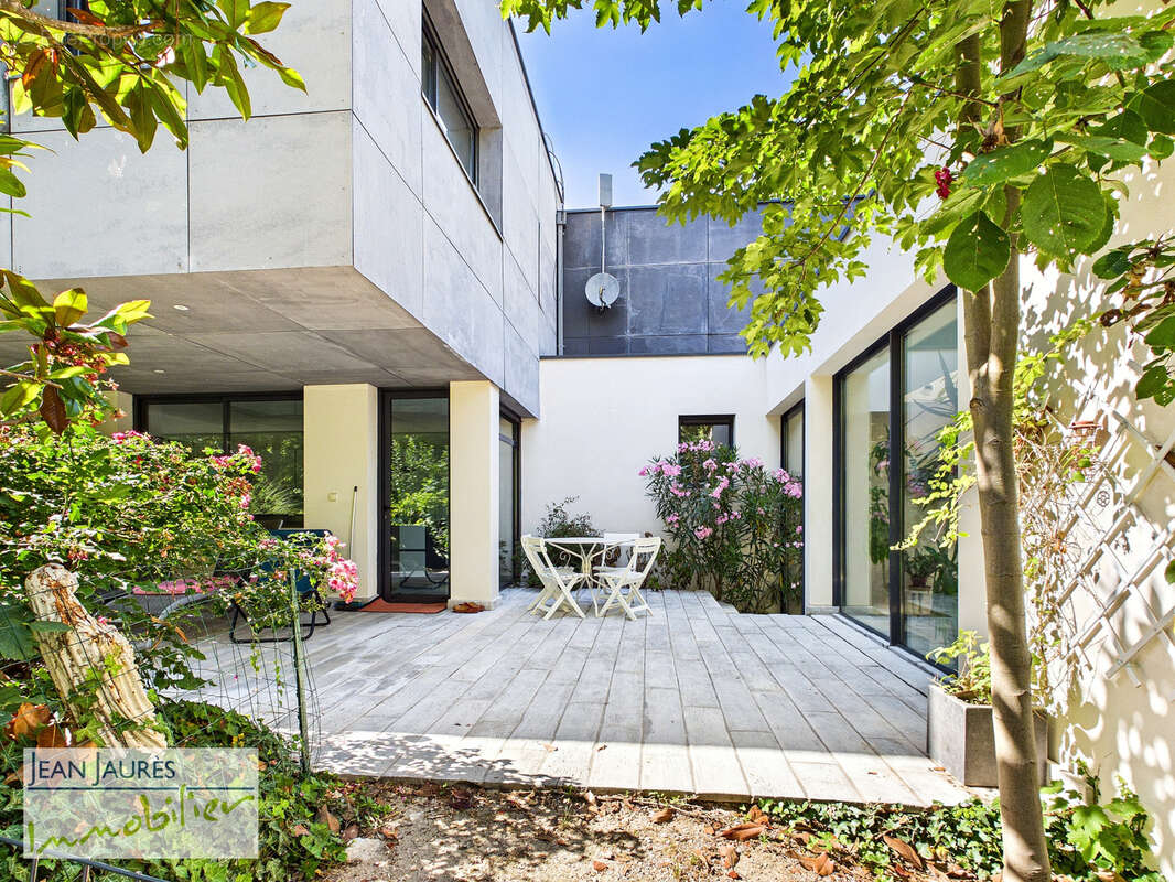 TROYES : Propriété contemporaine en bord de Seine - photo 10