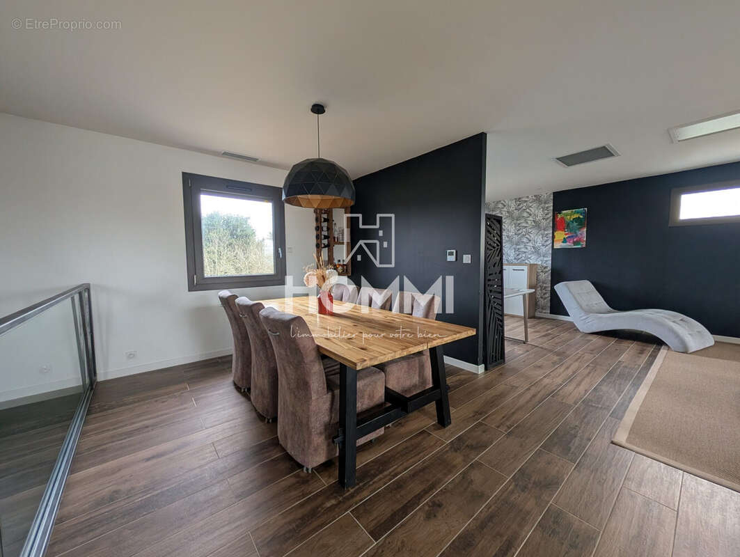 Maison à SAINT-MARS-DU-DESERT