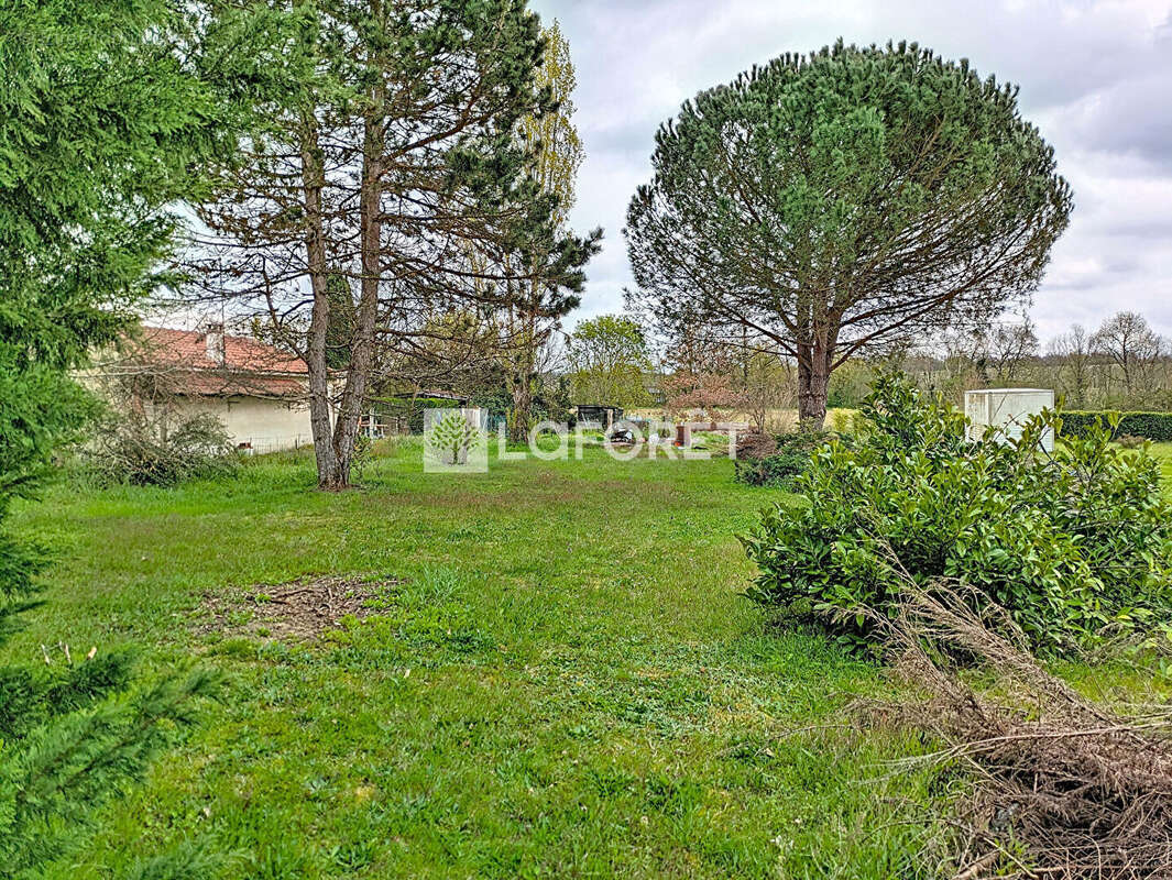 Terrain à VILLAUDRIC