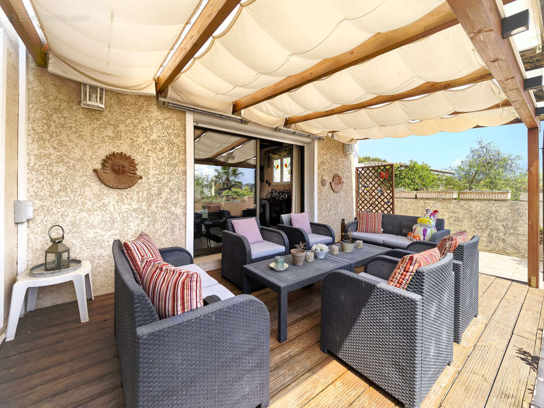 Maison à VILLENEUVE-LOUBET