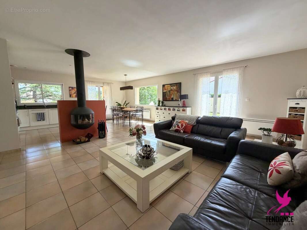 Maison à MERVILLE