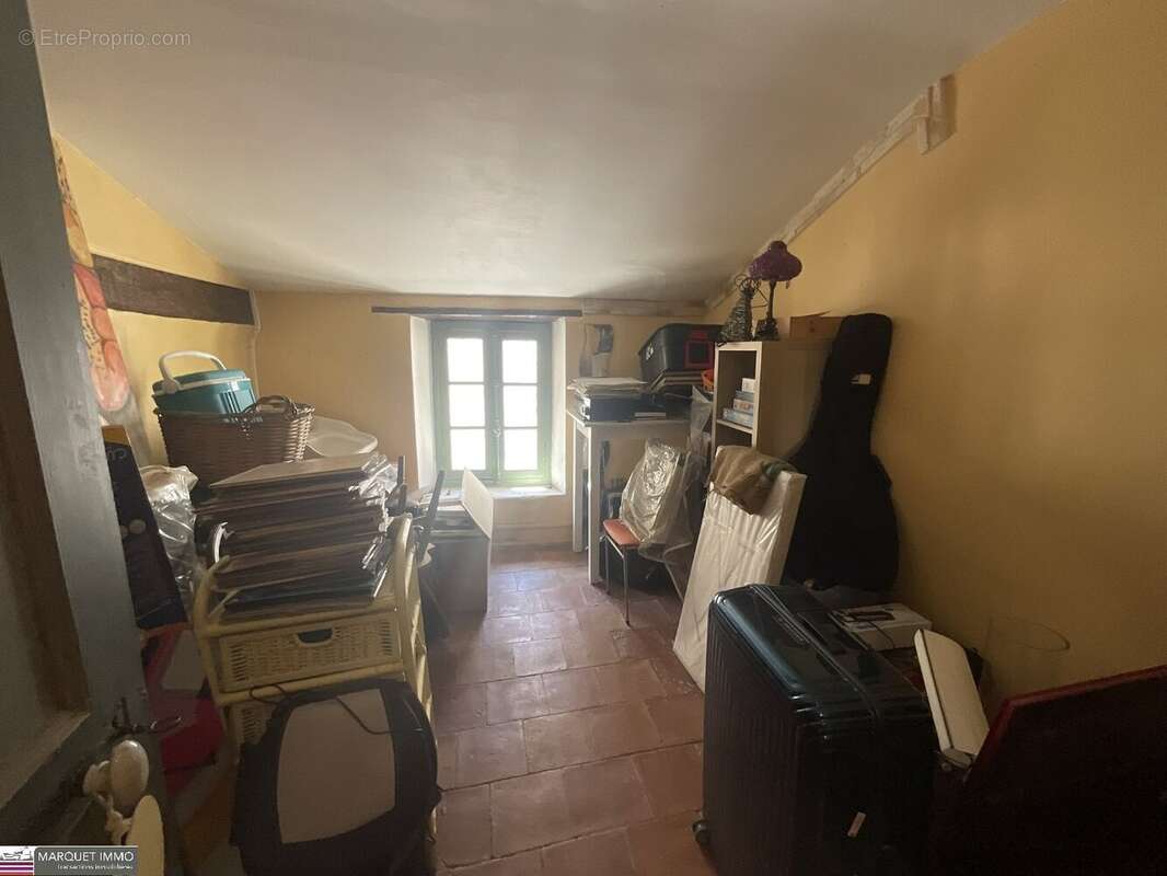 Le charme intemporel d'une Maison de Maitre T6 offrant 176 m² donnant sur patio intimiste avec piscine, nichée au coeur de Corne - photo 24