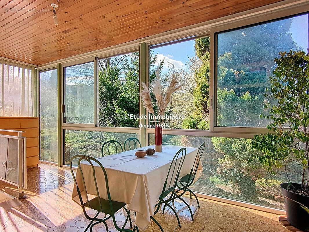 Maison à SATHONAY-CAMP