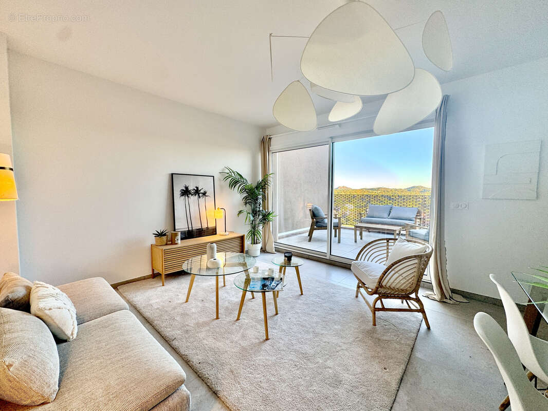 Appartement à FREJUS