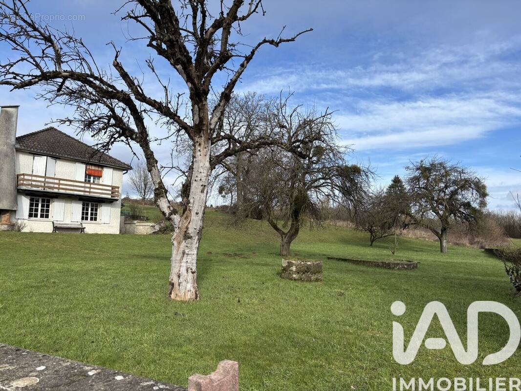 Photo 1 - Maison à DANNEVOUX