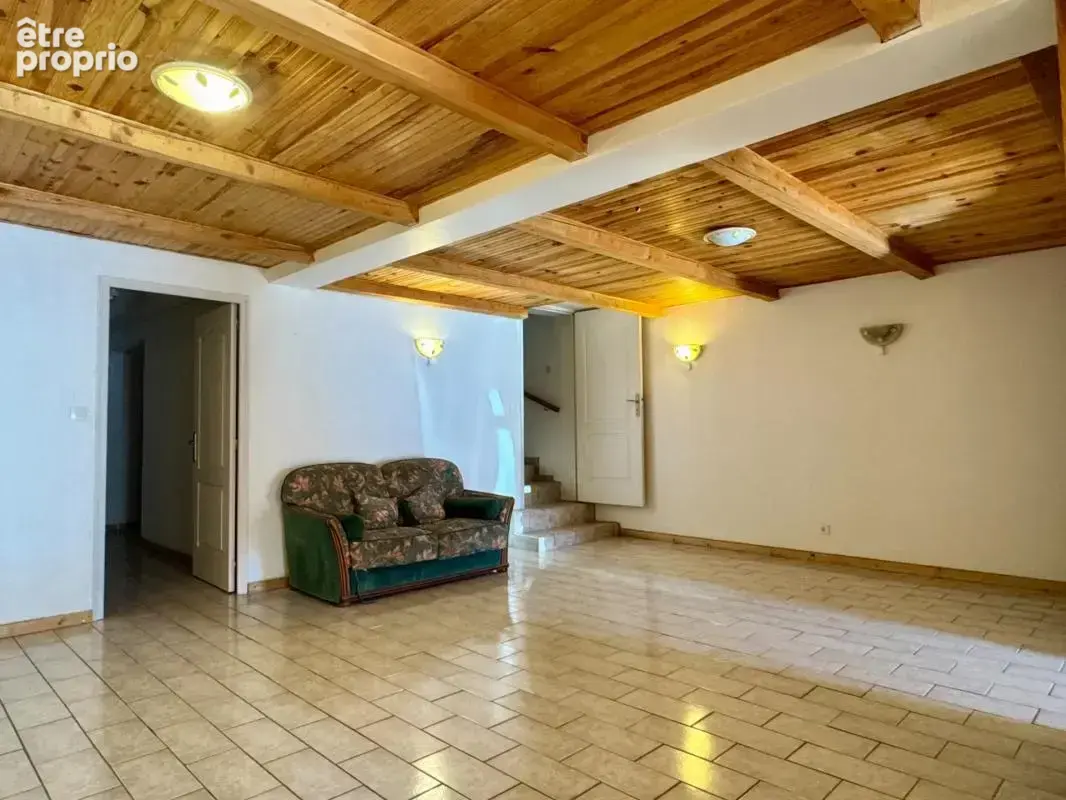 Maison de caractère – 6 pièces – 330 m² - photo 4