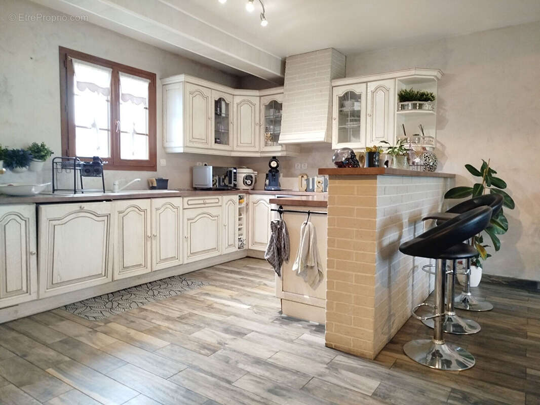 Maison à SAINT-AUBIN-EN-BRAY