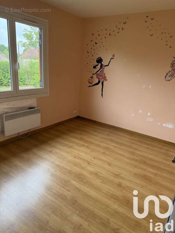 Photo 4 - Maison à VILLENEUVE-SUR-YONNE