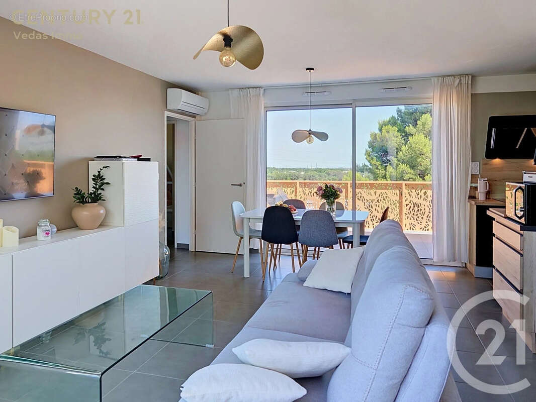 Appartement à SAINT-JEAN-DE-VEDAS