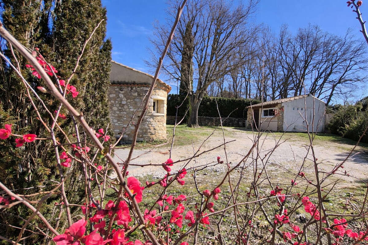 Maison à GOUDARGUES