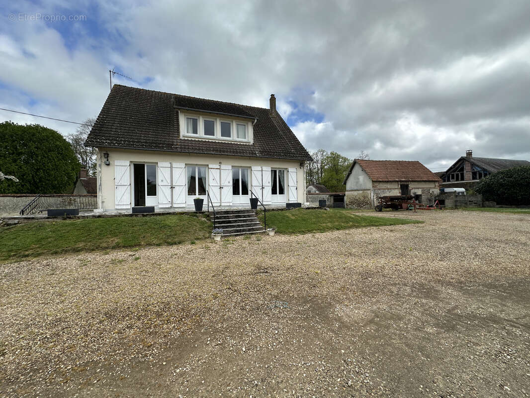 Maison à ANET