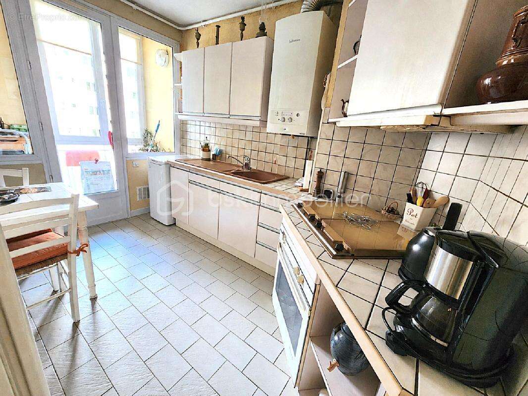 Appartement à LE PLESSIS-TREVISE