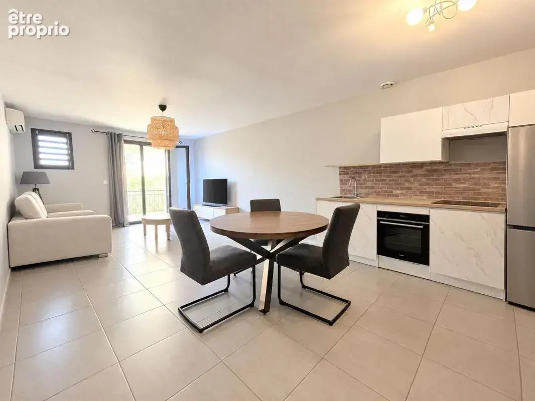 Immeuble de rapport - photo 2