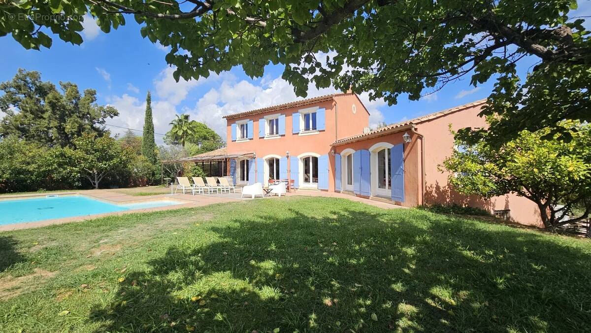 Maison à CAGNES-SUR-MER