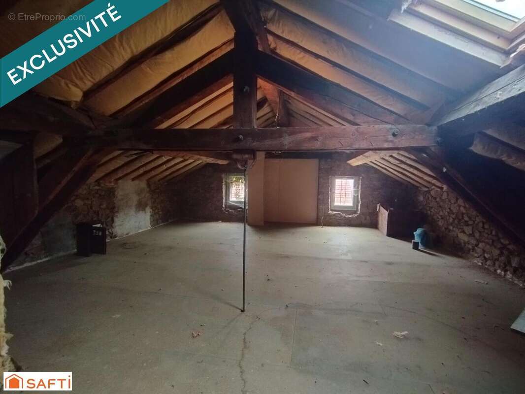 Photo 8 - Maison à SAINT-MARTIN-DE-VALAMAS