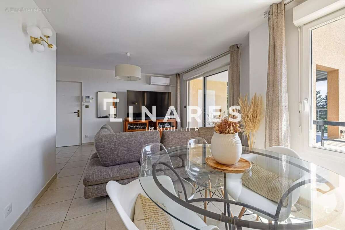 Appartement à MARSEILLE-13E
