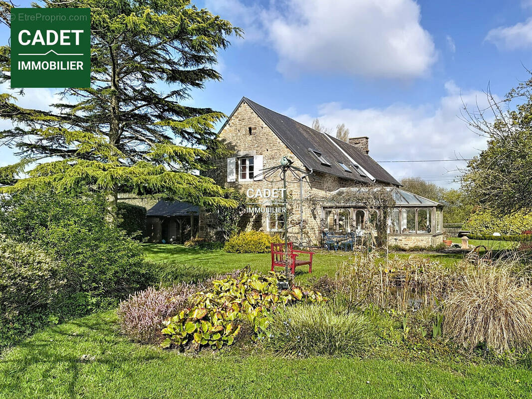 Maison à LA HAYE-PESNEL