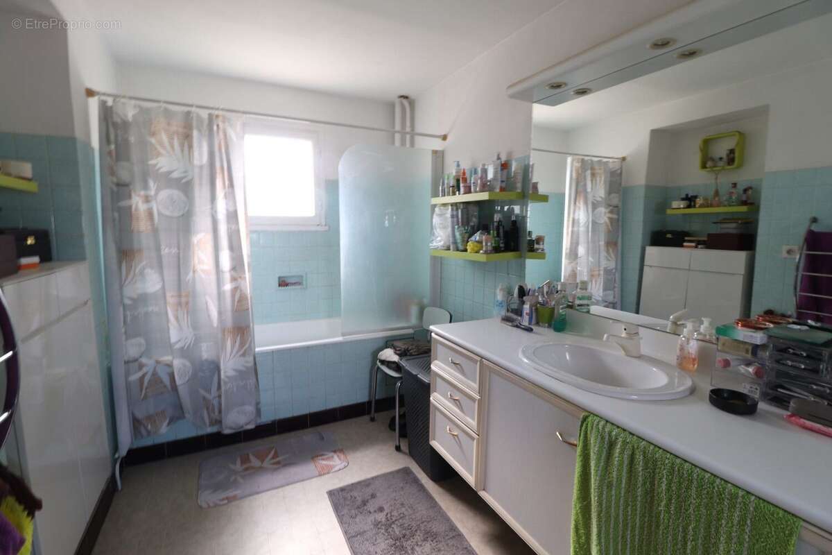 Maison à TOURNON-SUR-RHONE