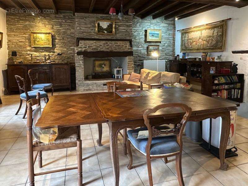 Maison à SIXT-SUR-AFF