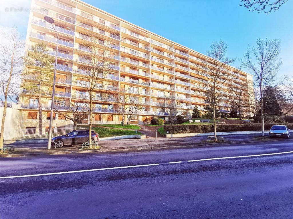 Appartement à REIMS