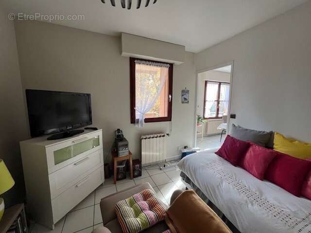 Appartement à ANDREZIEUX-BOUTHEON