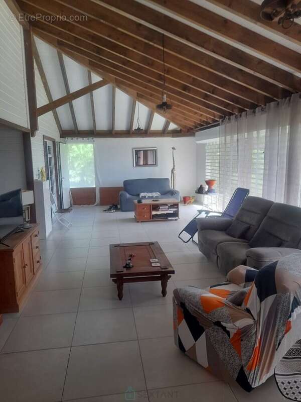 Les Trois-Îlets Villa T4, 145m², Terrain 1511m². - photo 6