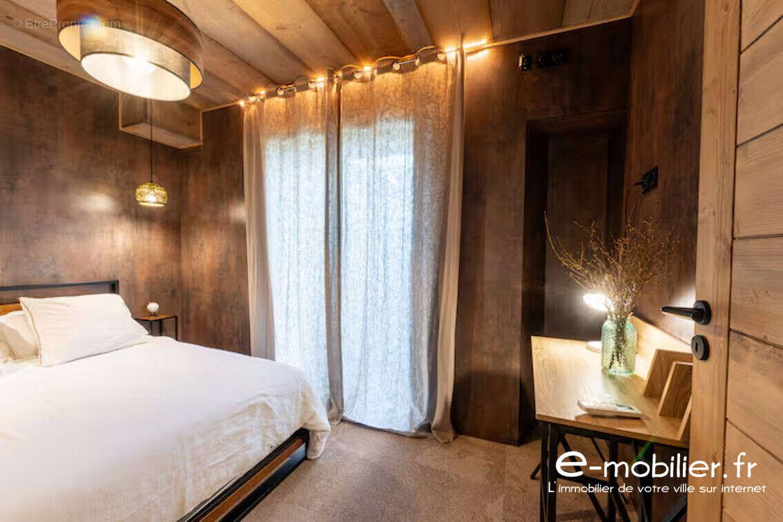 Appartement 68 m² à Quintal  - photo 4