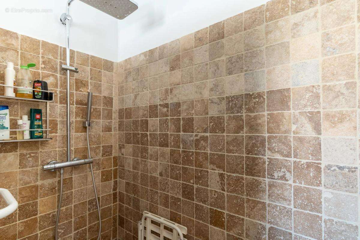 Appartement à SIX-FOURS-LES-PLAGES