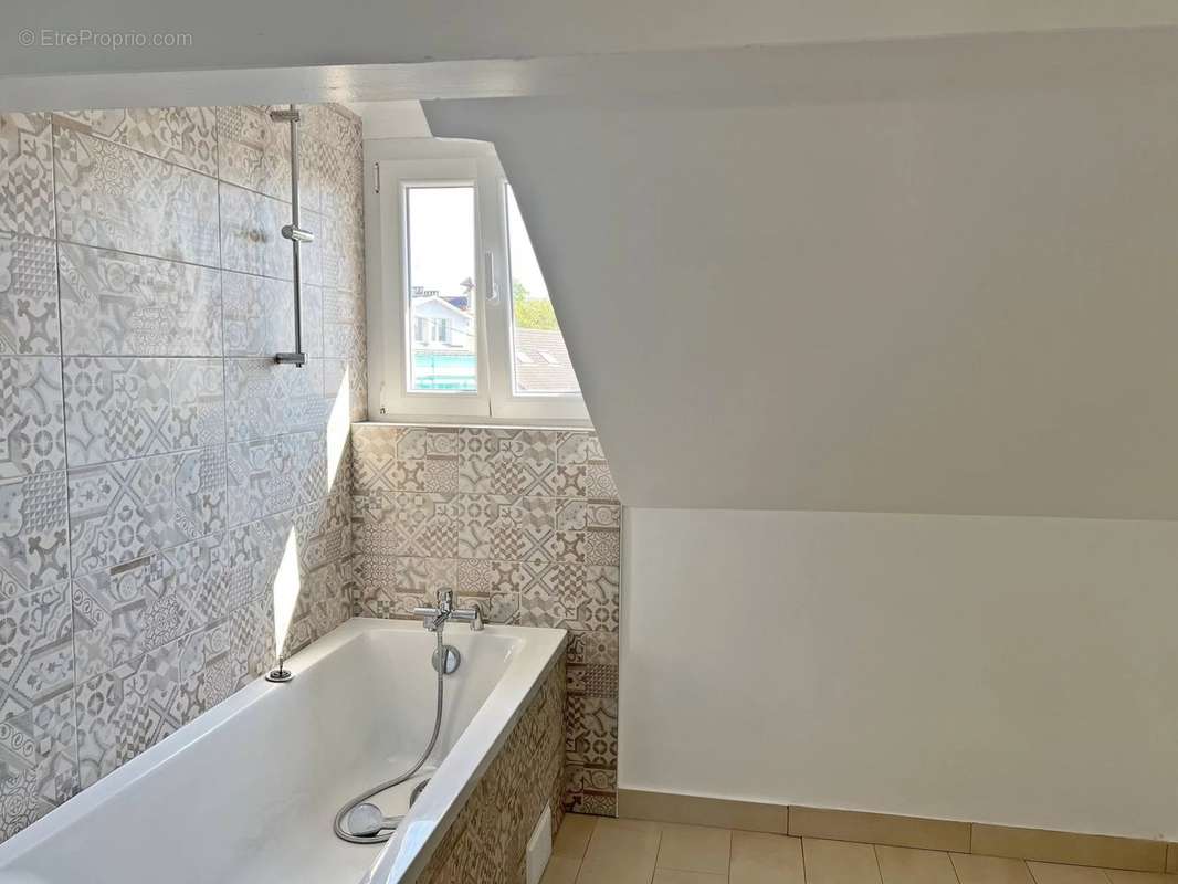 Maison à CHAMPIGNY-SUR-MARNE