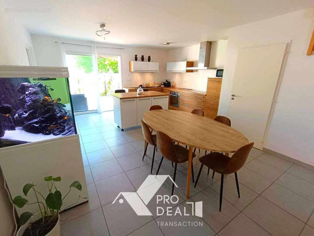 Maison à TREILLIERES