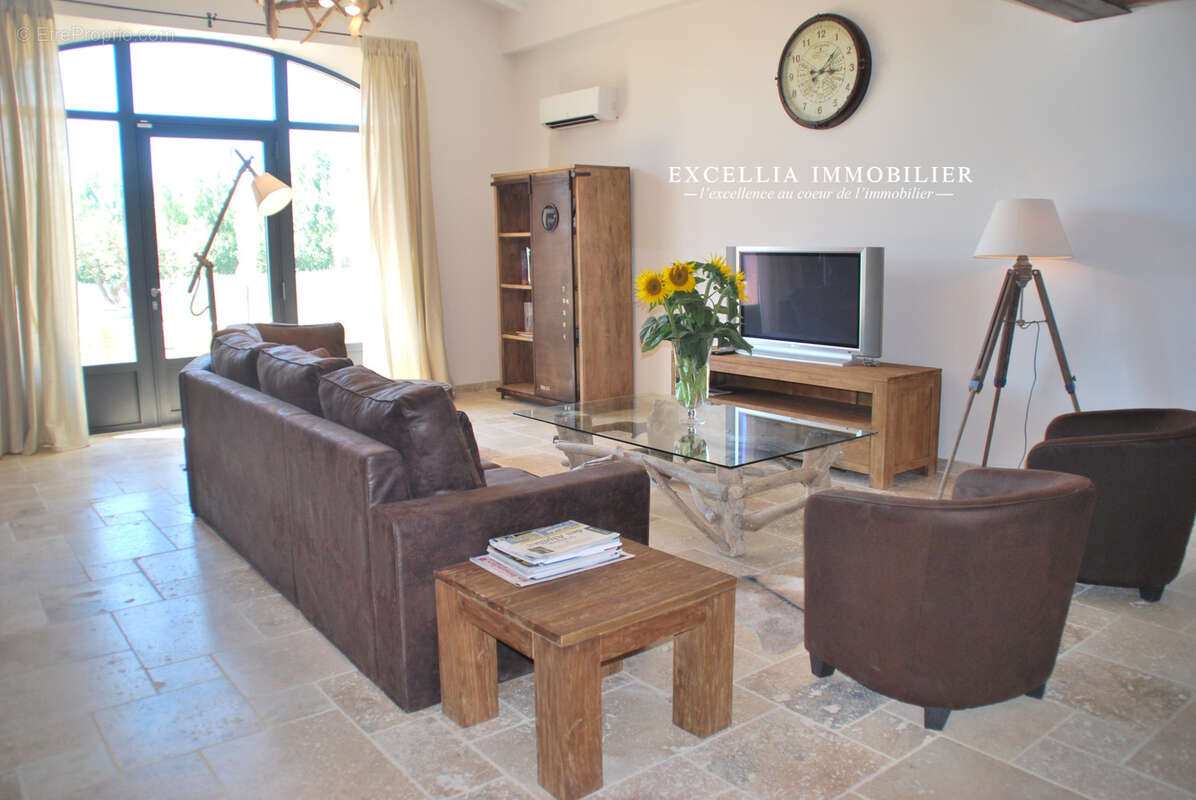 Maison à MAUSSANE-LES-ALPILLES