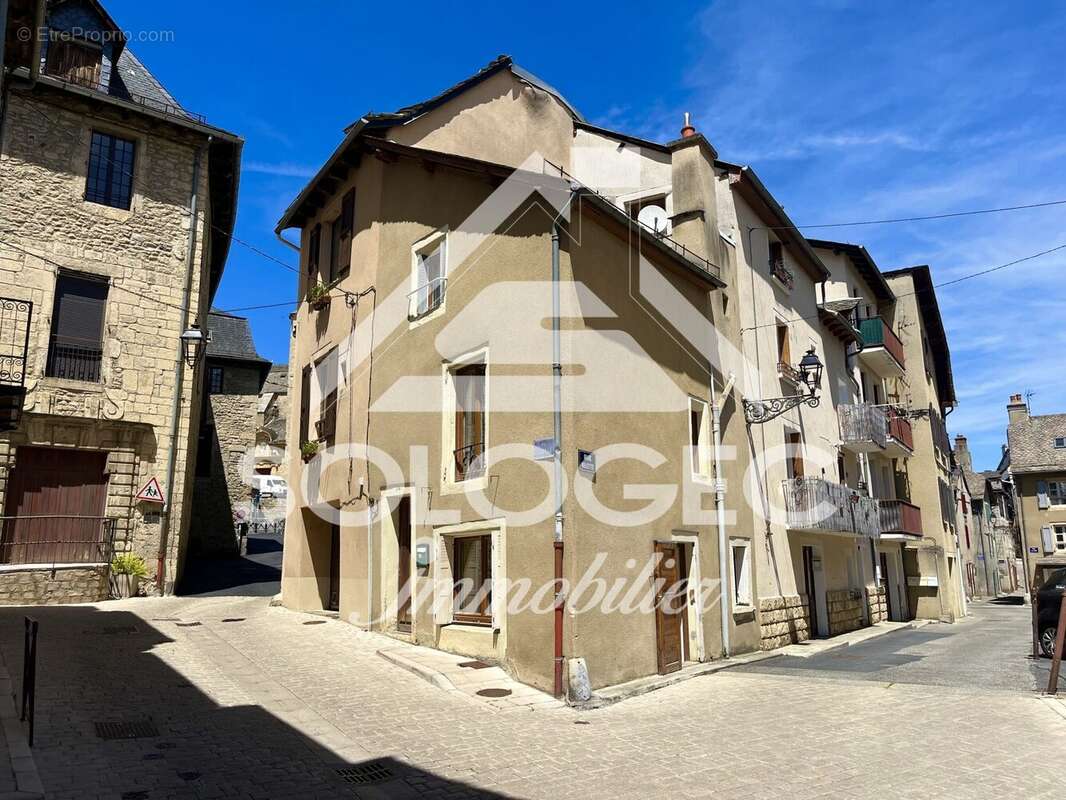 Maison à MARVEJOLS