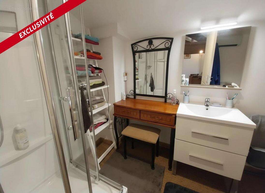 Maison à SAINT-GERMAIN-DE-LUSIGNAN