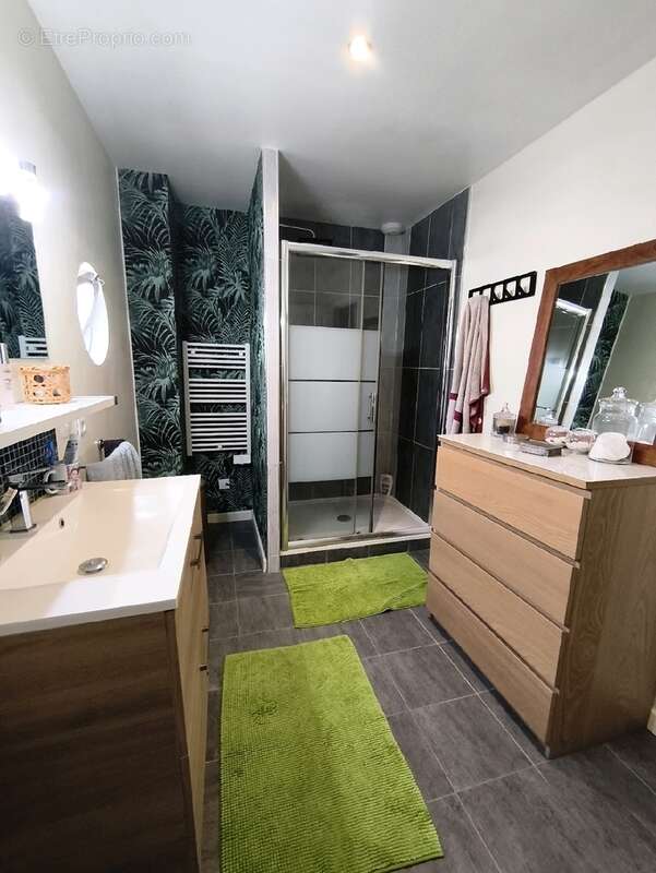 Maison à NESLES-LA-VALLEE