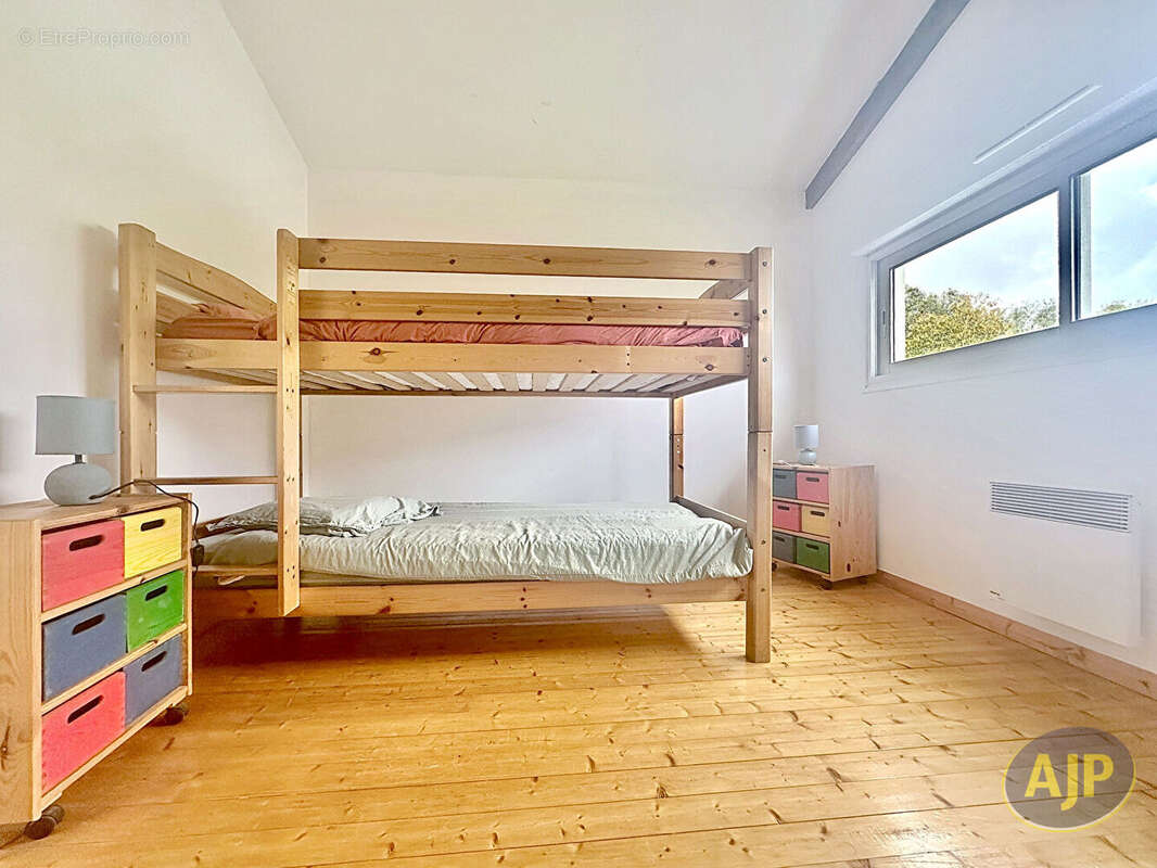 Maison à SAINT-LAURENT-MEDOC