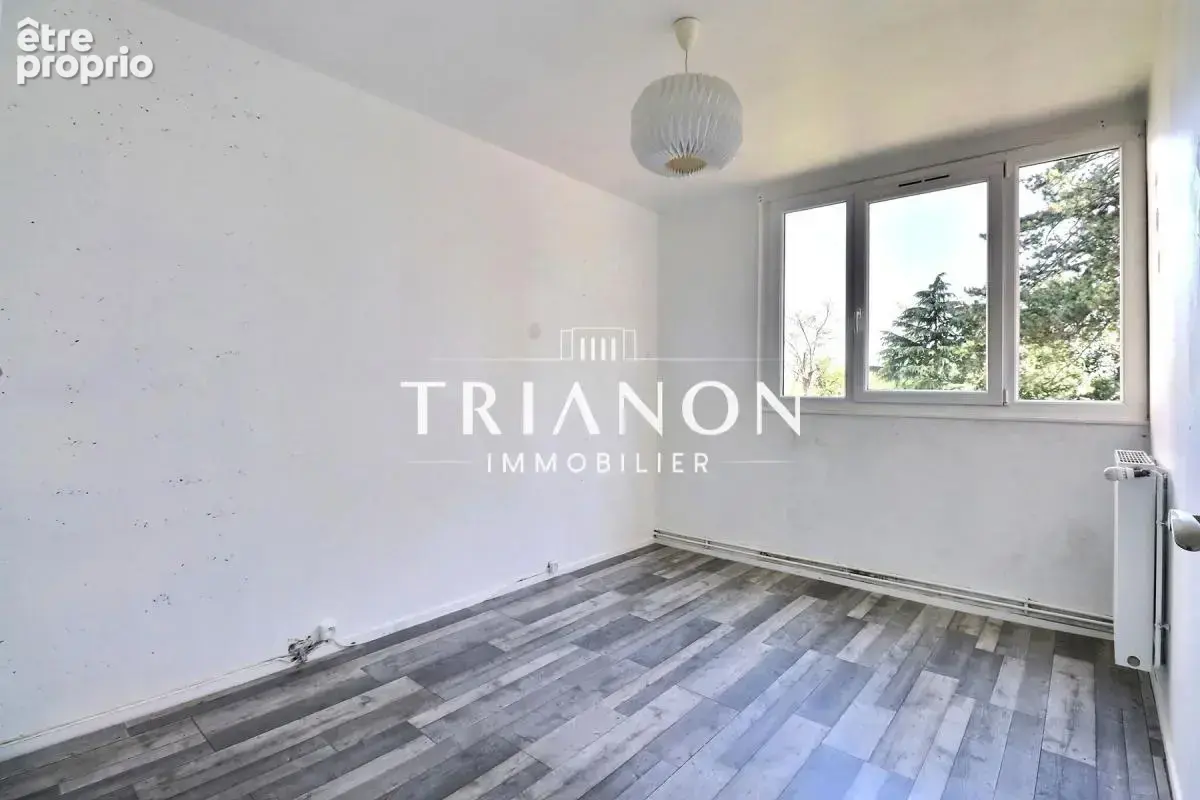 Poissy – T3 avec balcon et fort potentiel - photo 14